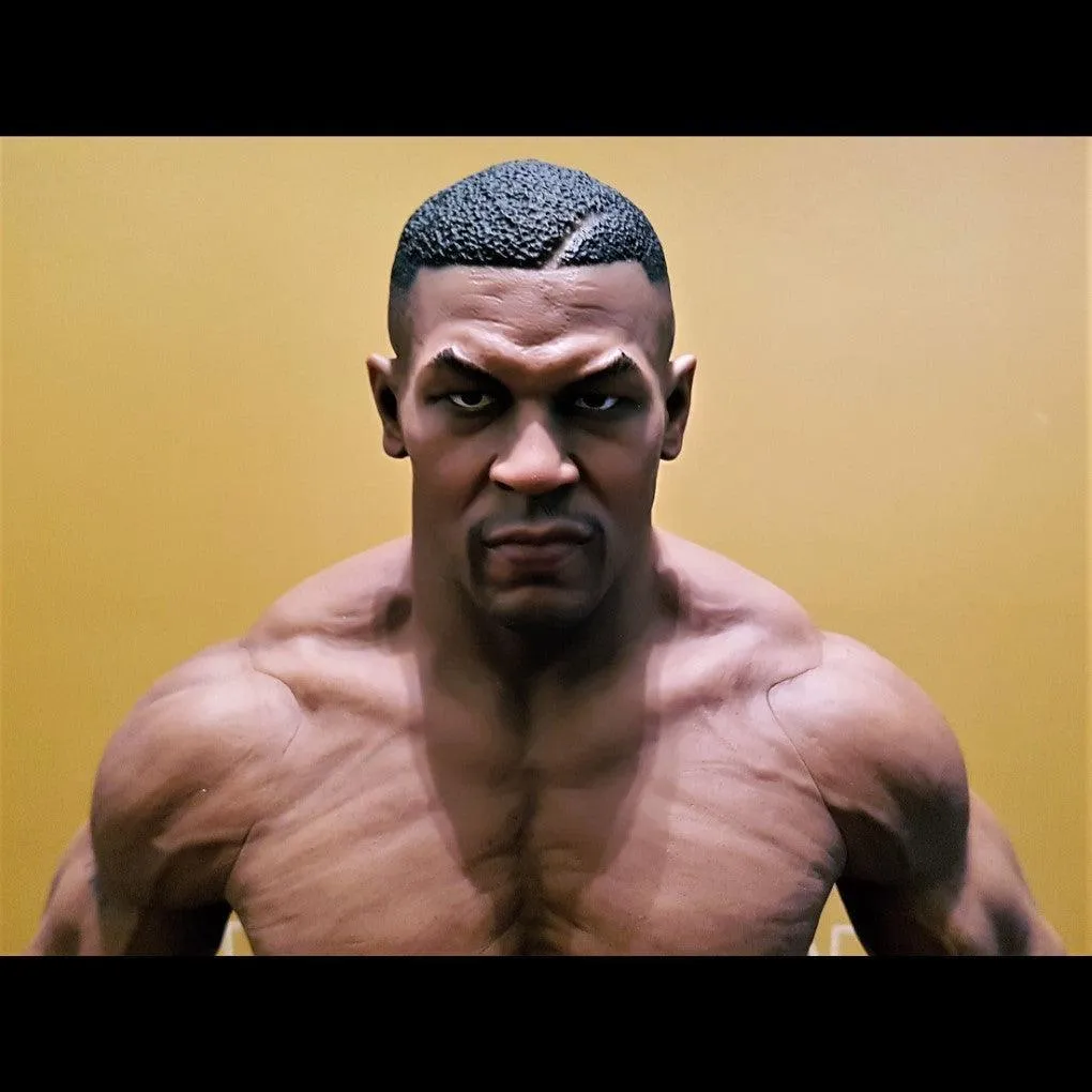 1/4 Scale Mike Tyson Premium Figure