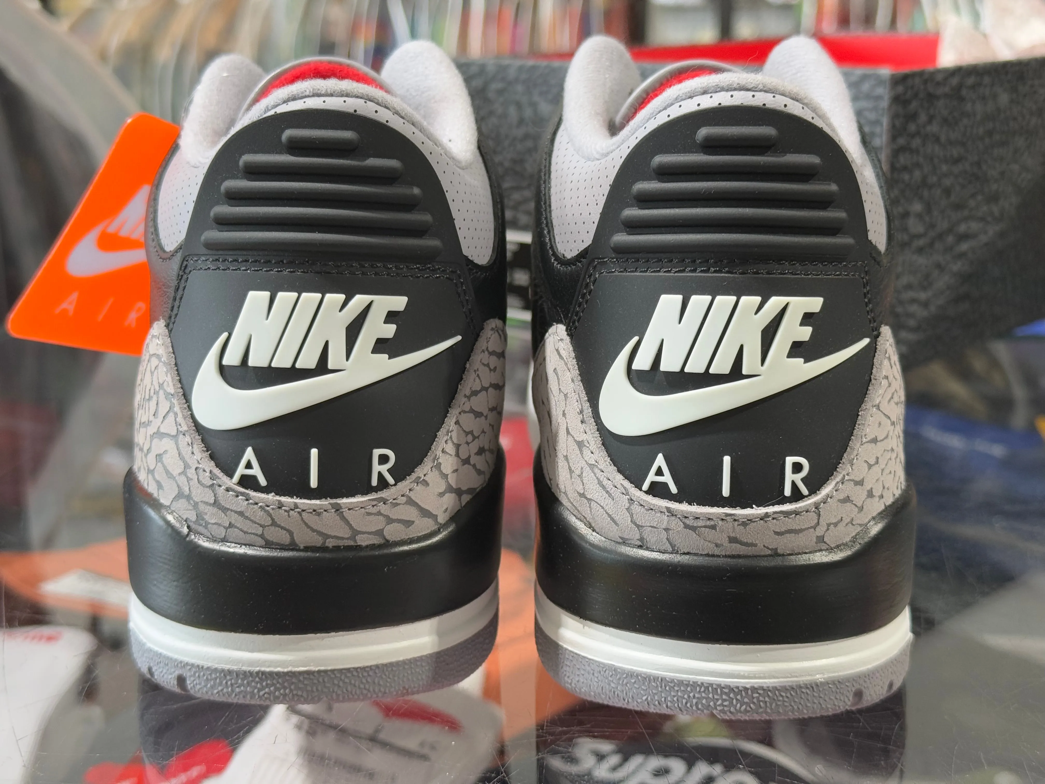 Air Jordan 3 Retro OG - Black Cement 2024