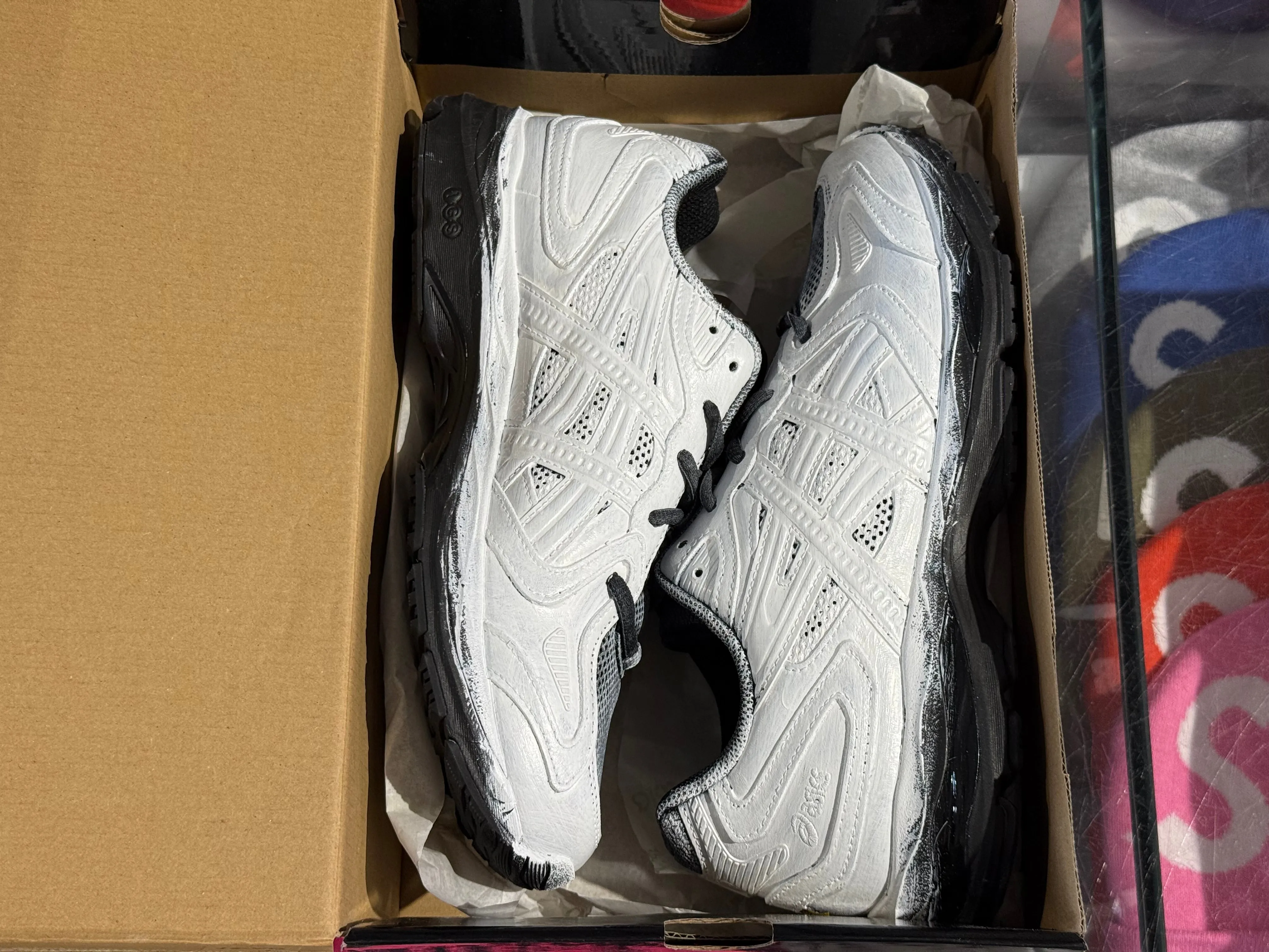 Asics x Gallery Department Gel-K1011 - Black/White Paint