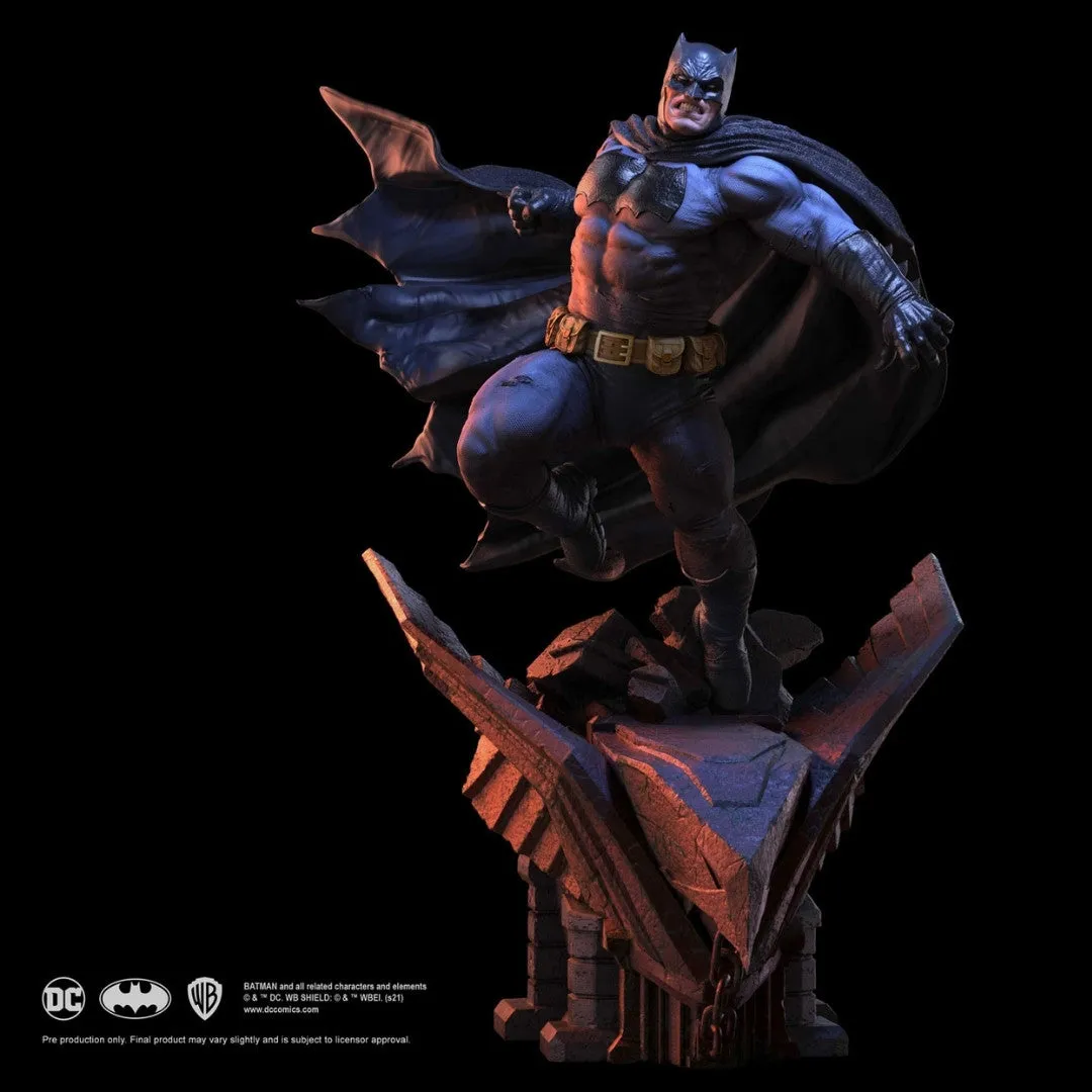 DC Comics Batman The Dark Knight Returns 1/6th Scale Figure by XM Studios