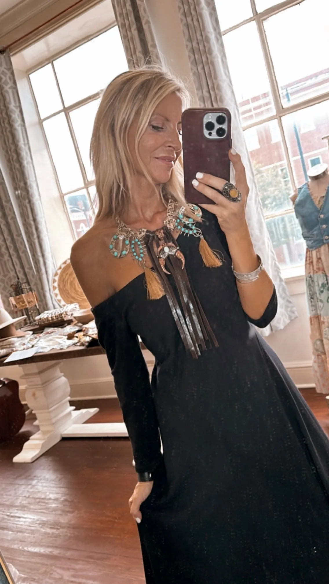 Lucky Horseshoe Leather Necklace