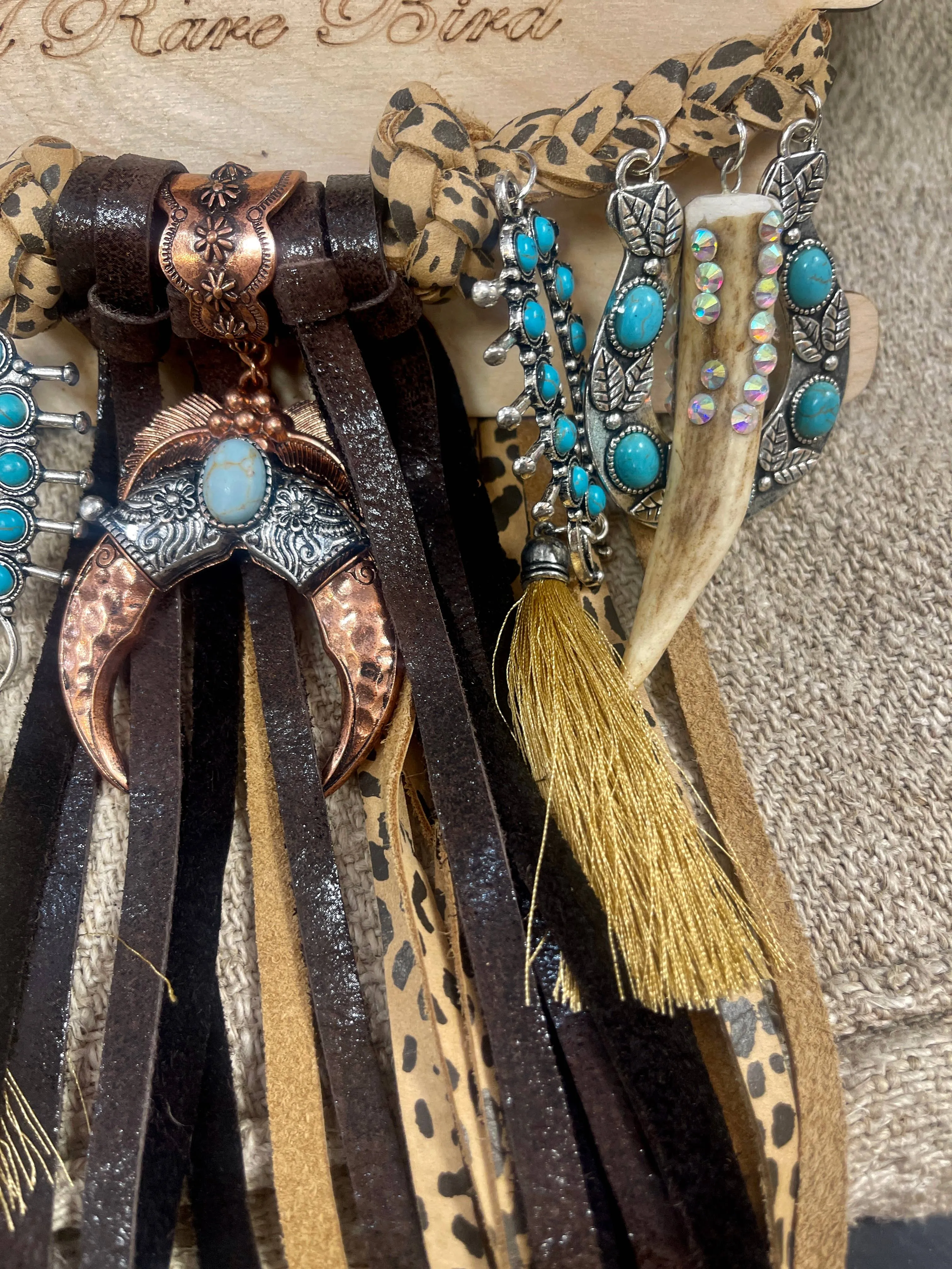 Lucky Horseshoe Leather Necklace