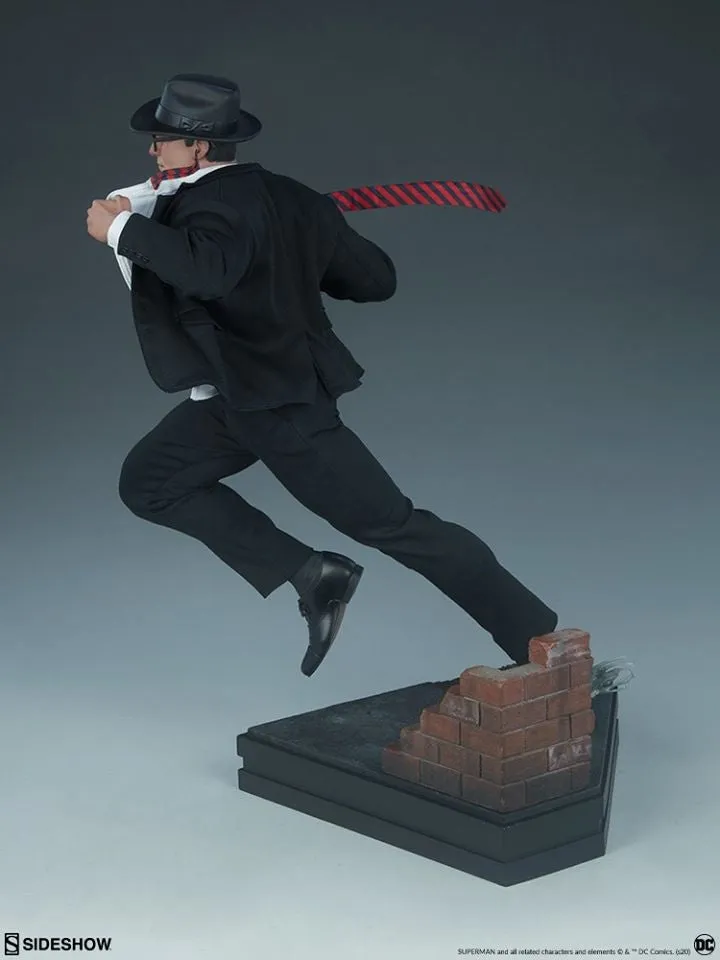 [Pre-Order] SIDESHOW COLLECTIBLES - SUPERMAN : CALL TO ACTION PREMIUM FORMAT STATUE