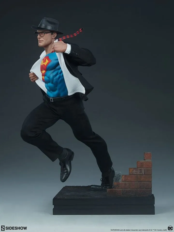 [Pre-Order] SIDESHOW COLLECTIBLES - SUPERMAN : CALL TO ACTION PREMIUM FORMAT STATUE