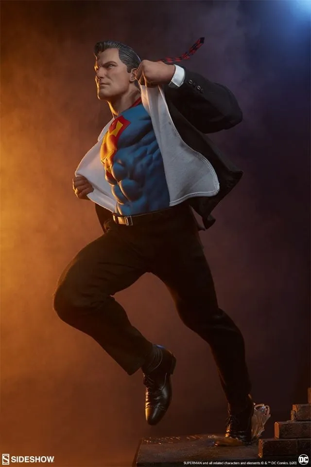 [Pre-Order] SIDESHOW COLLECTIBLES - SUPERMAN : CALL TO ACTION PREMIUM FORMAT STATUE