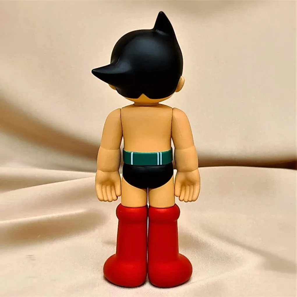 TZKV-019A Atom - Standing (135mm)